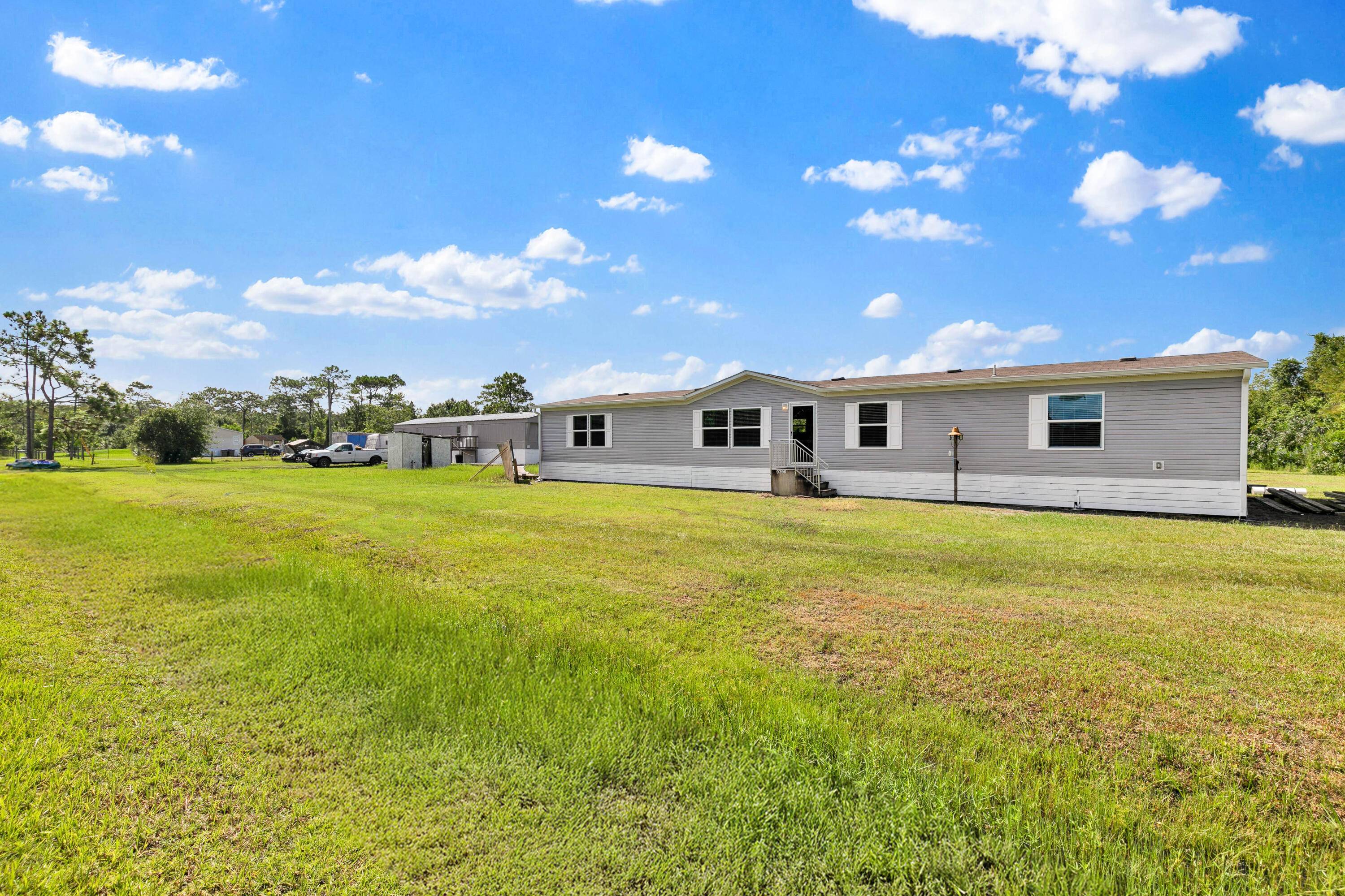 2 Homes on 1. 3 Acres. Primary Home built in 2023 5 Bed 3 Bath, Guest Home 3 Bed 2 Bath.