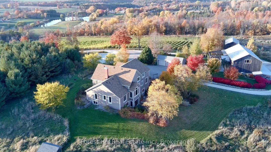 Set atop a scenic ridge in the heart of Beaver Valley, this extraordinary 104 acre estate offers sweeping panoramic views west across the valley and east over rolling countryside and ...