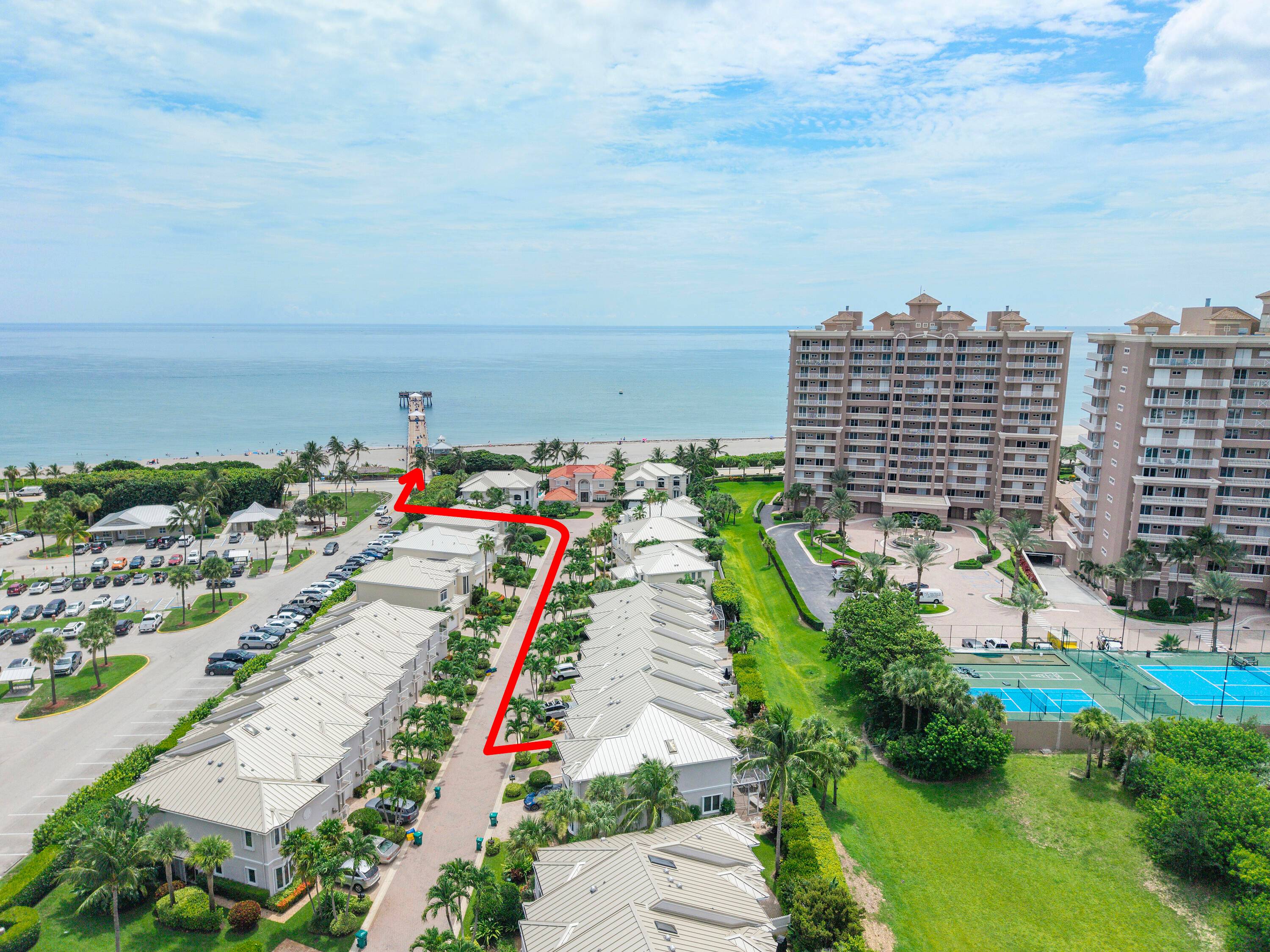 Newly renovated gem in one of Palm Beach counties most exclusive beach towns !