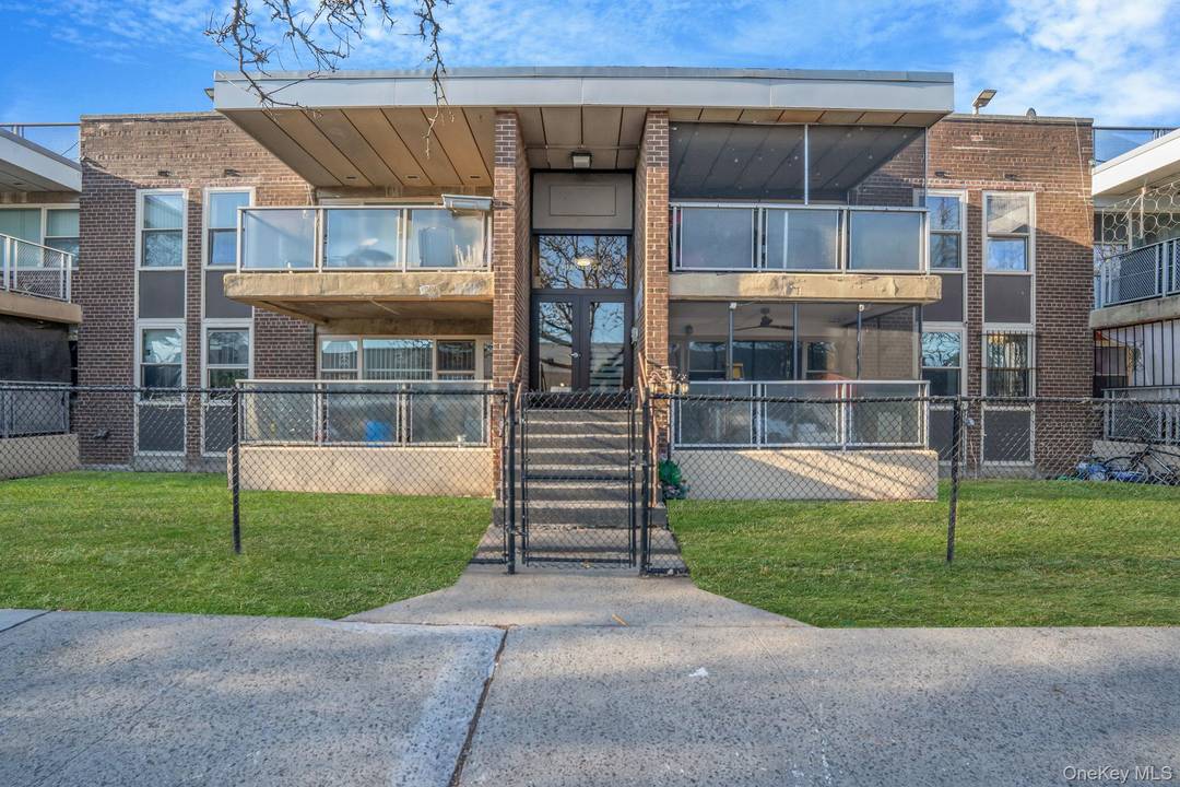 Ring in the New Year with a fresh start at Meadowwood at Gateway.