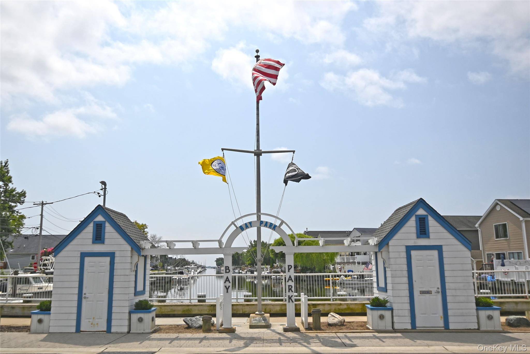 Spacious Waterfront New Construction 5 Bed 3 Bath Full Basement, With Tons Of Possibilities, Huge Attic, and High ceiling Basement with Radiant Heat Throughout Welcome to one of the largest ...
