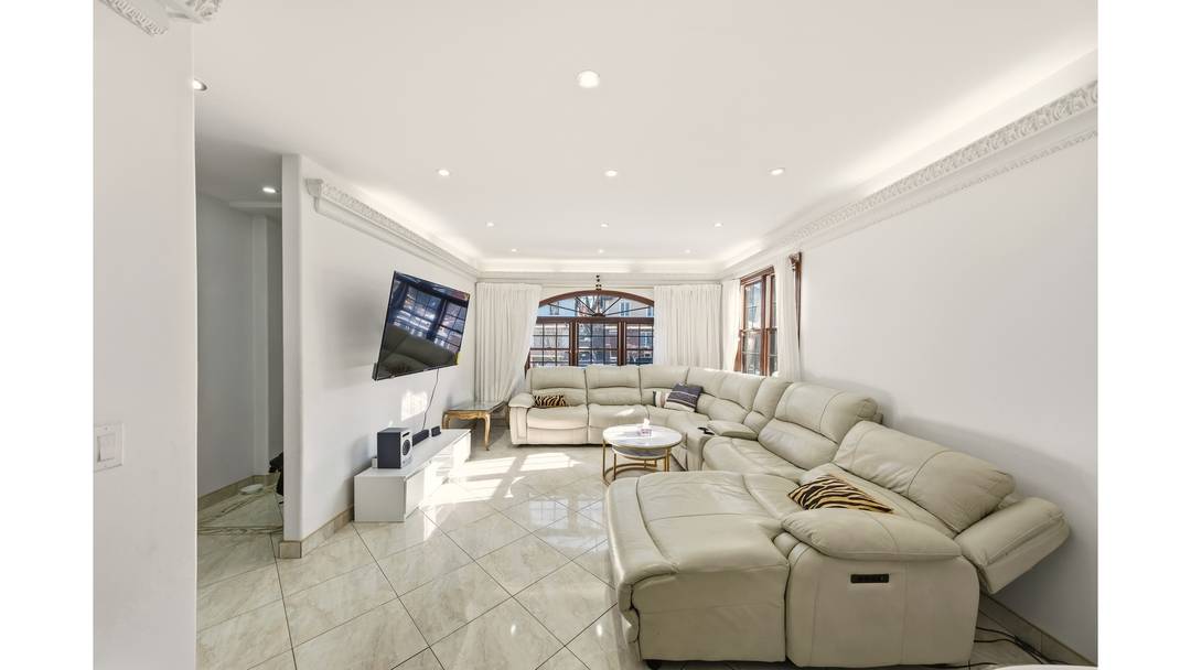 Welcome to 1874 East 27th Street, a spacious fully detached property set on a 40 x 100 lot on a great block in Midwood.