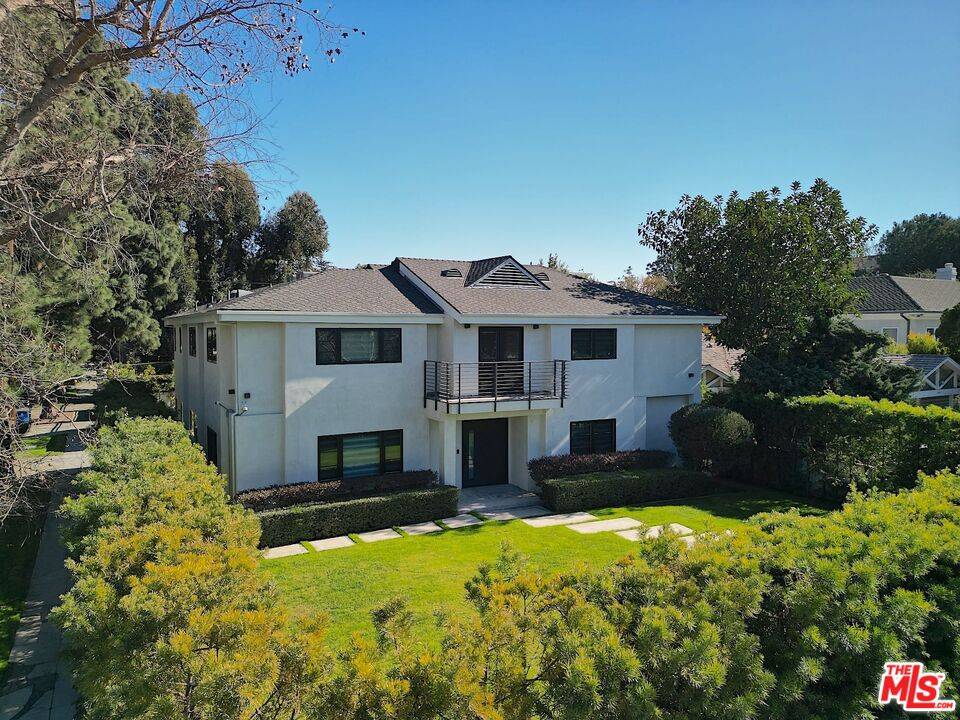 602  S Lucerne Blvd 5BR Hancock Park La