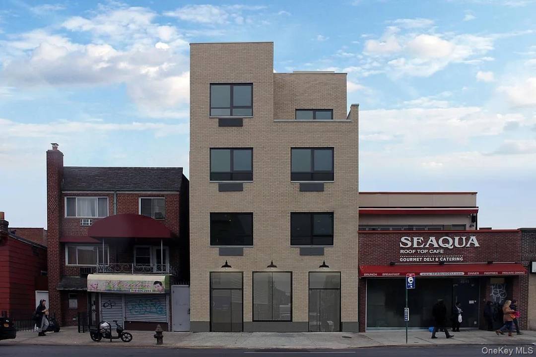 State of the Art Multi Family Home in the HEART of Astoria !