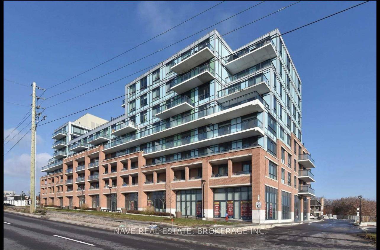 Stylish Condo on Yonge Street with Stunning Views amp ; Premium Amenities.