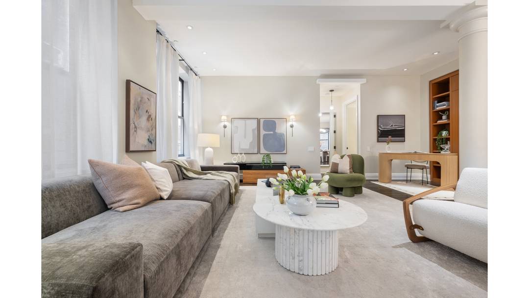 Spectacular True New York Loft in the Heart of Chelsea.