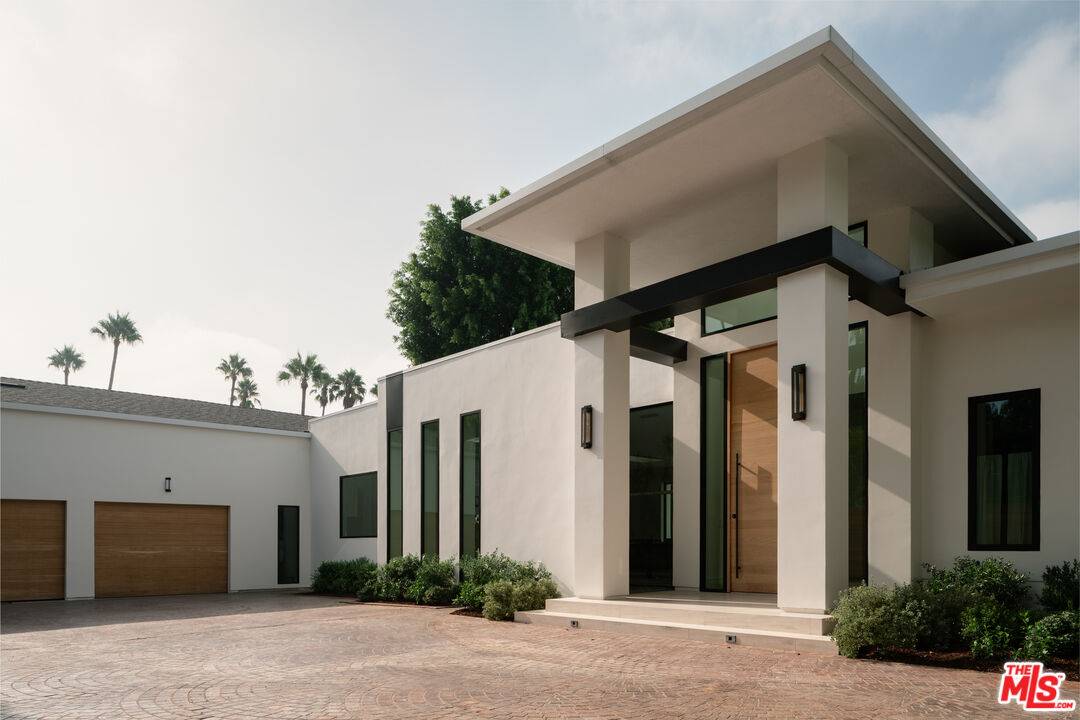 410 Doheny Rd 4BR Beverly Hills Post Office | B.H.P.O. La