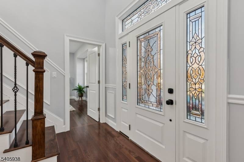 Seller will review all offers at once, PLEASE Submit all offer by Friday 1 30.