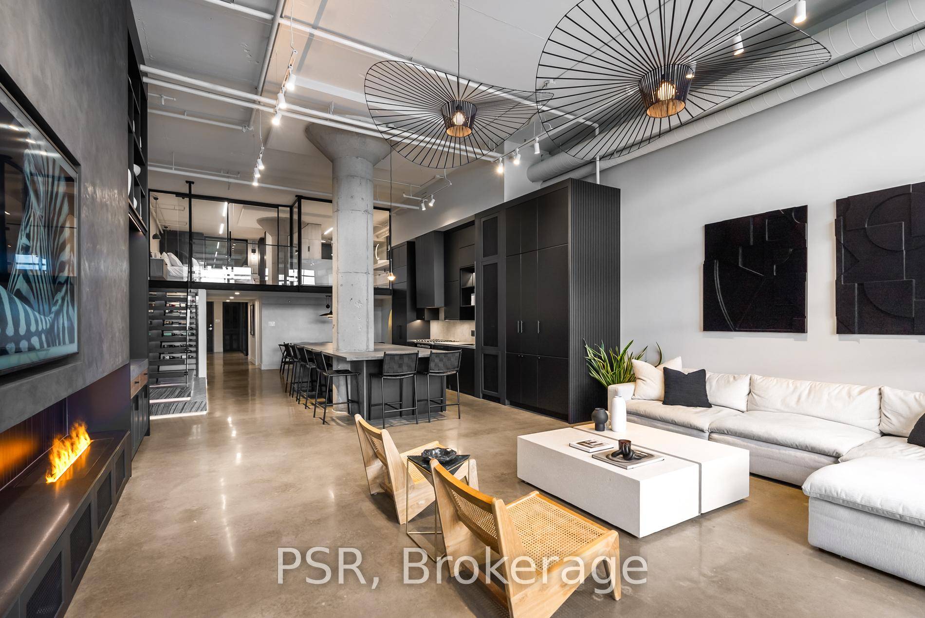 Welcome to the Brewery Lofts, a truly one of a kind hard loft that has been meticulously renovated to combine luxurious finishes with stunning architectural design.