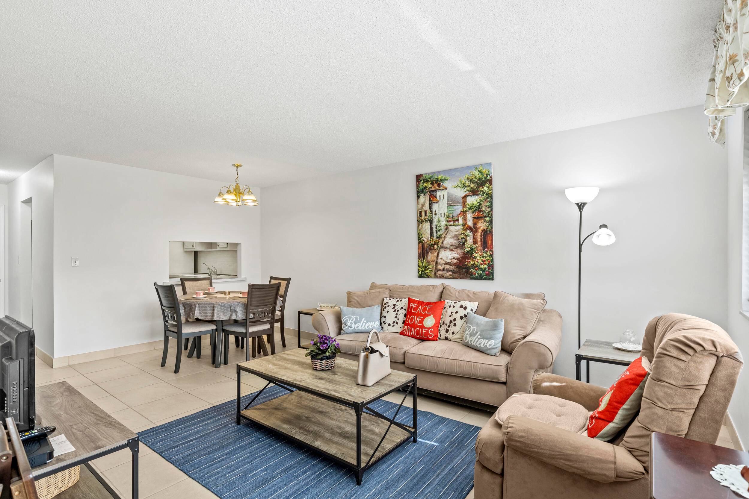 Well maintained one bedroom, one bathroom condo in the beautiful 55 Community of Lake Clarke Gardens, located only minutes from I 95, the airport, downtown, beaches, restaurants and shopping centers.