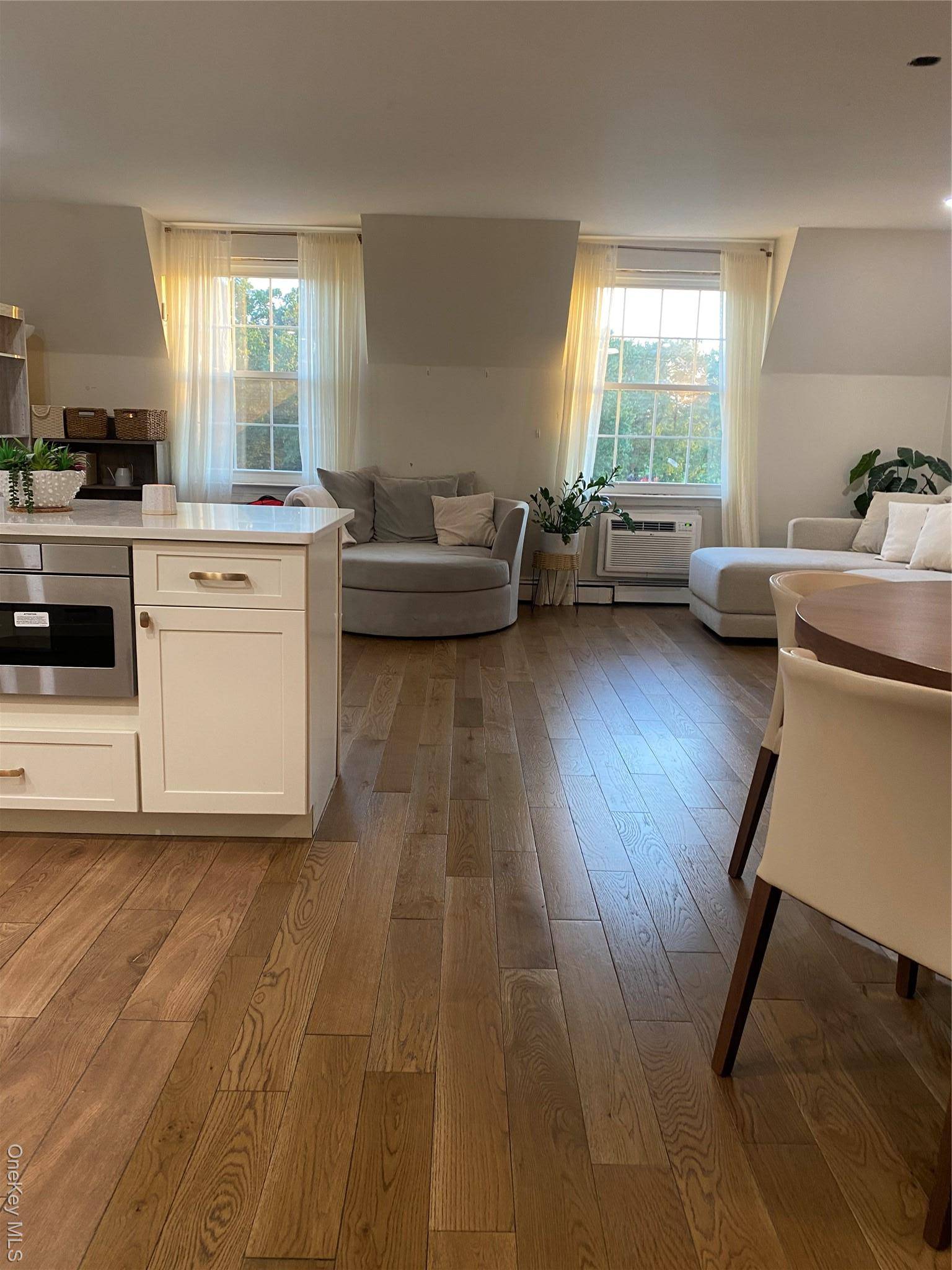 Luxurious Baybridge Condo for sale.