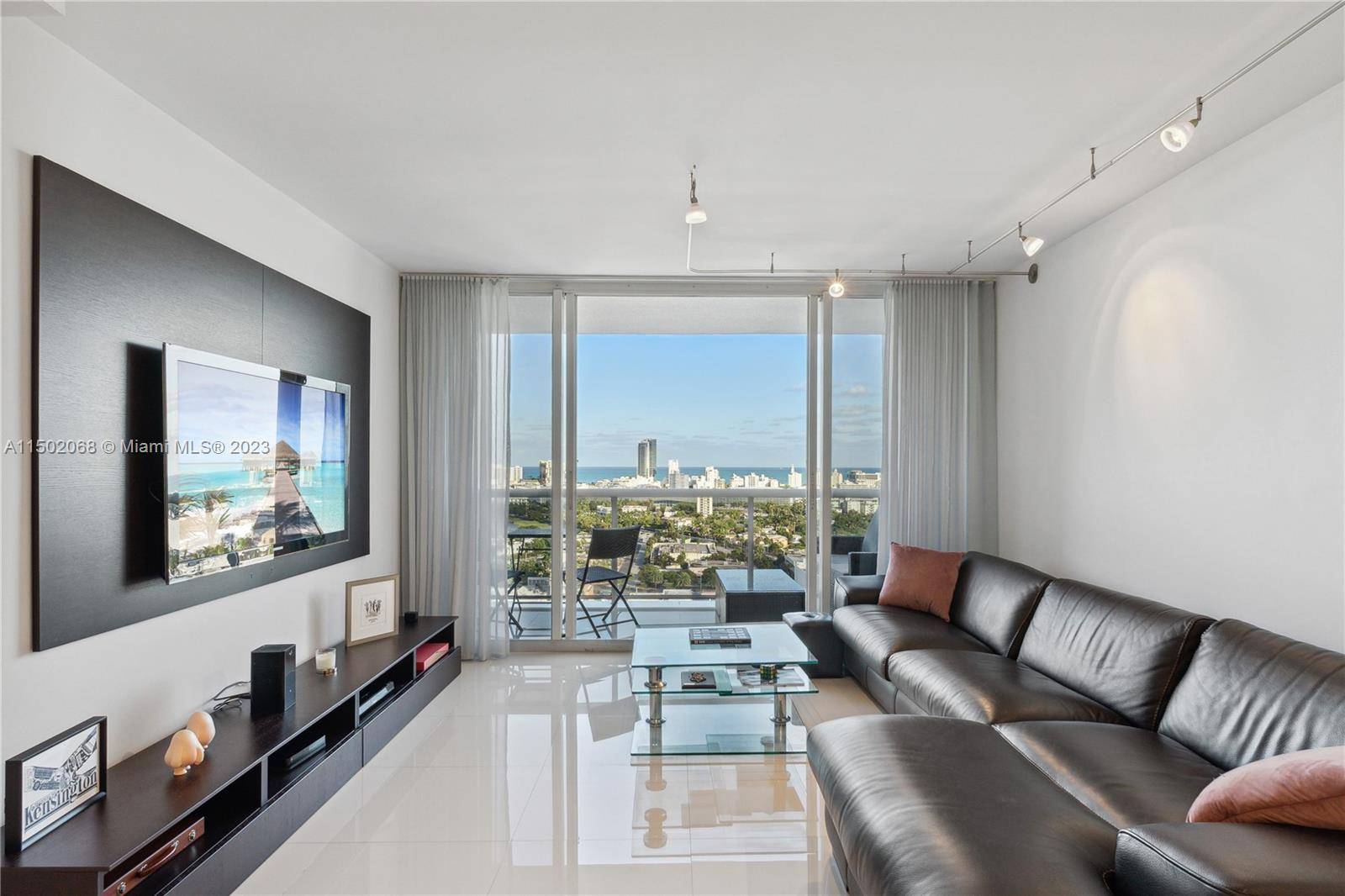 This fully furnished, highest floor 1 bedroom 1.
