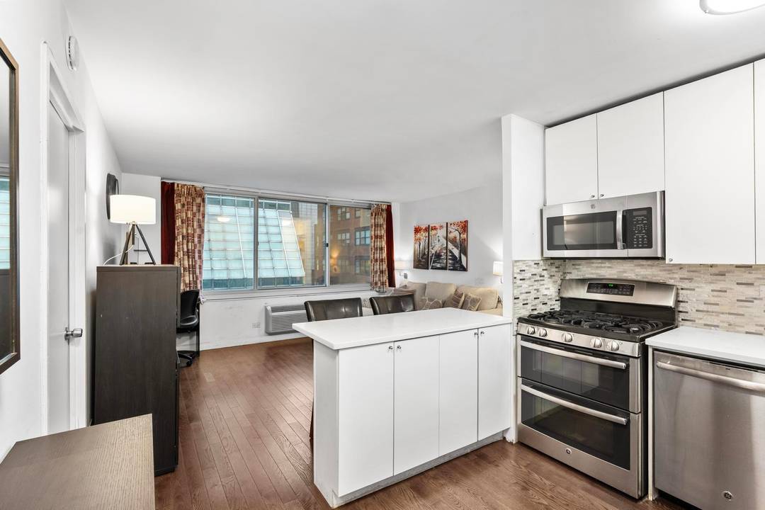 Recent 10, 000 price drop !