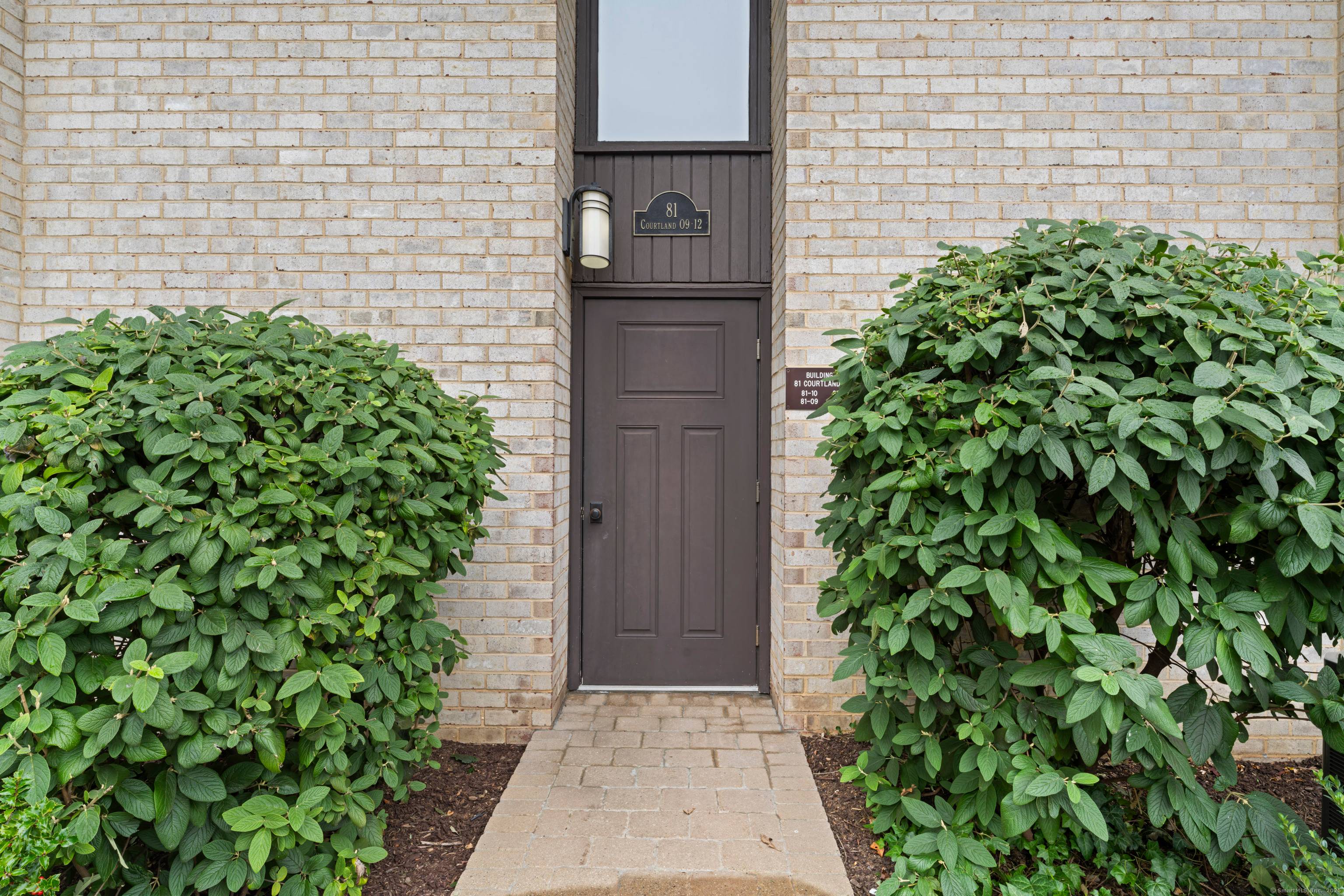 Welcome to Heywood Heights Condominiums.