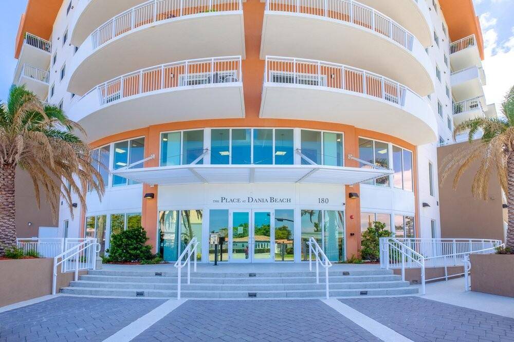 1 BR, 1 Bath in the Place at Dania building in Dania Beach.
