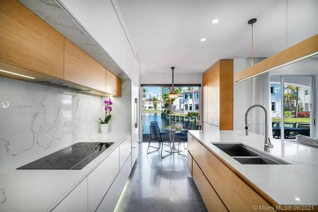 Most desirable layout and completely remodeled 3 bed.