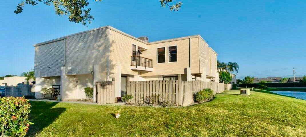 Waterfront home at nestled in the heart of beautiful Wellington, Florida.
