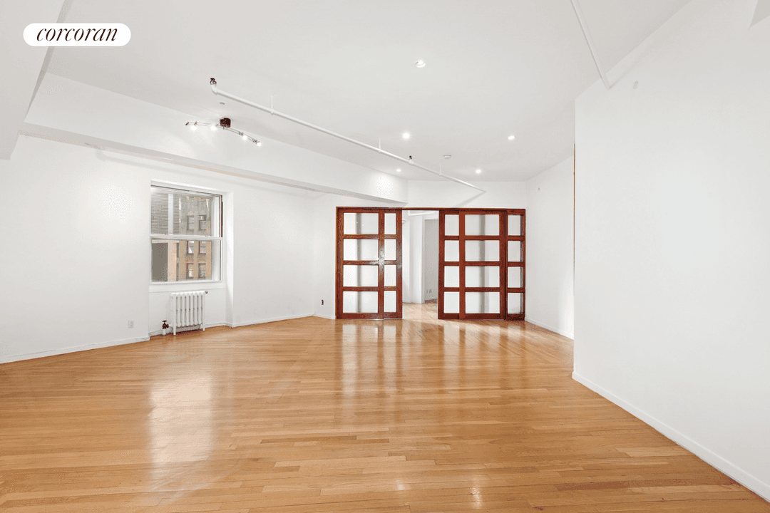 This perfectly apportioned 2 bedroom 2 bathroom loft is approximately 2170 sq ft, per offering plan, with no wasted space, and is within minutes to Madison Square Park.