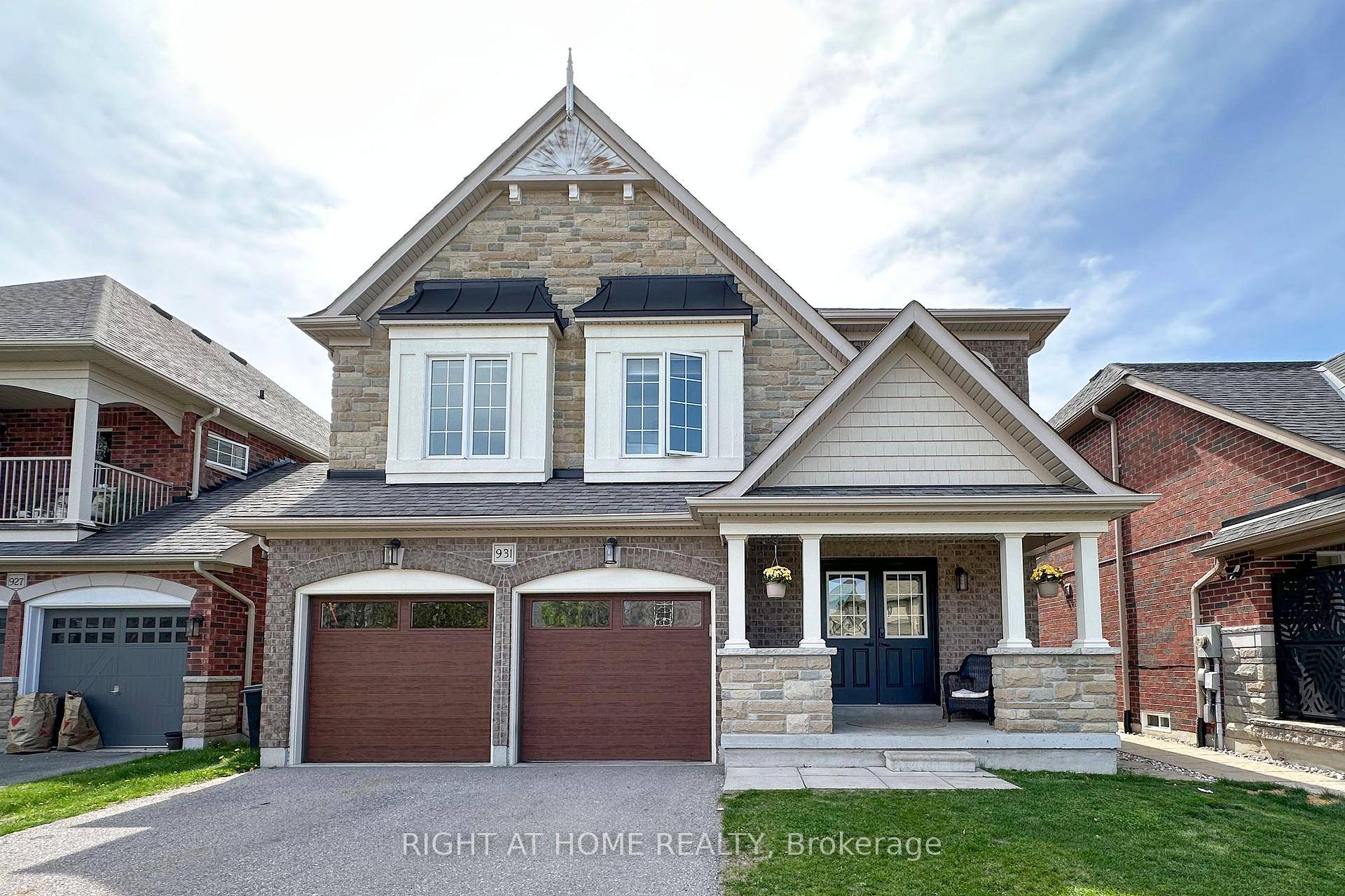 Welcome to this spacious and beautifully maintained 2 storey home featuring 4 1 bedrooms and an open concept layout perfect for modern living.