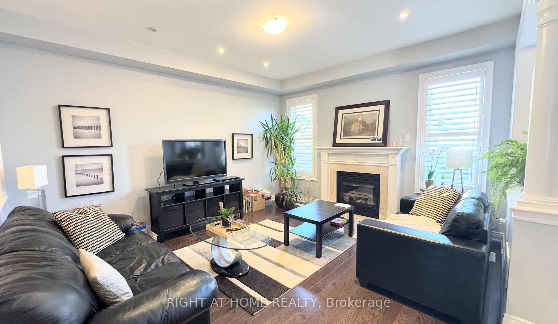 Gorgeous, Open Concept Floor Plan Giving Luxury Living Space.