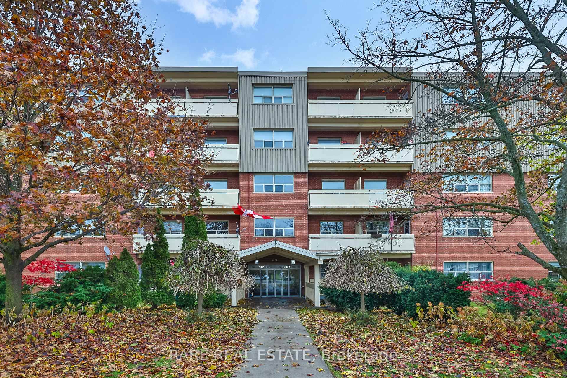 Welcome Home to Wellington Suites Spanning over 850sqft, this refreshed 2 bedroom residence includes updated appliances, a functional and spacious layout, and a massive outdoor balcony with views of the ...