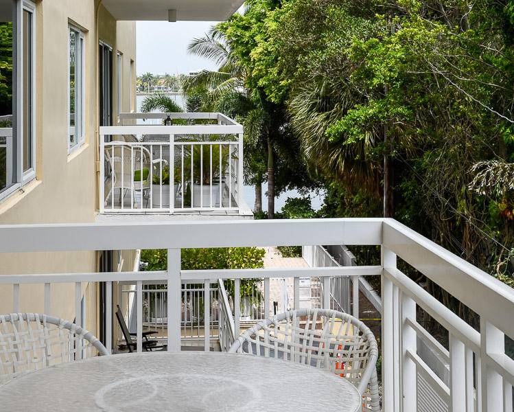 250 Bradley Place Condo Palm Beach