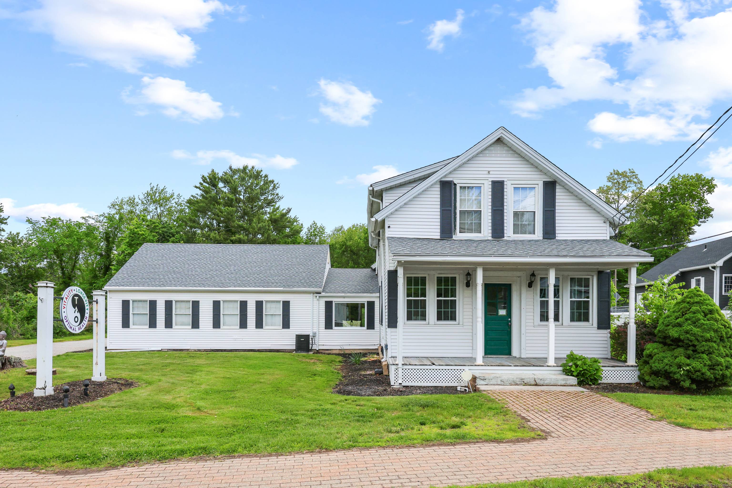 27 Main Street is a fully modernized and updated 3638 Sq.