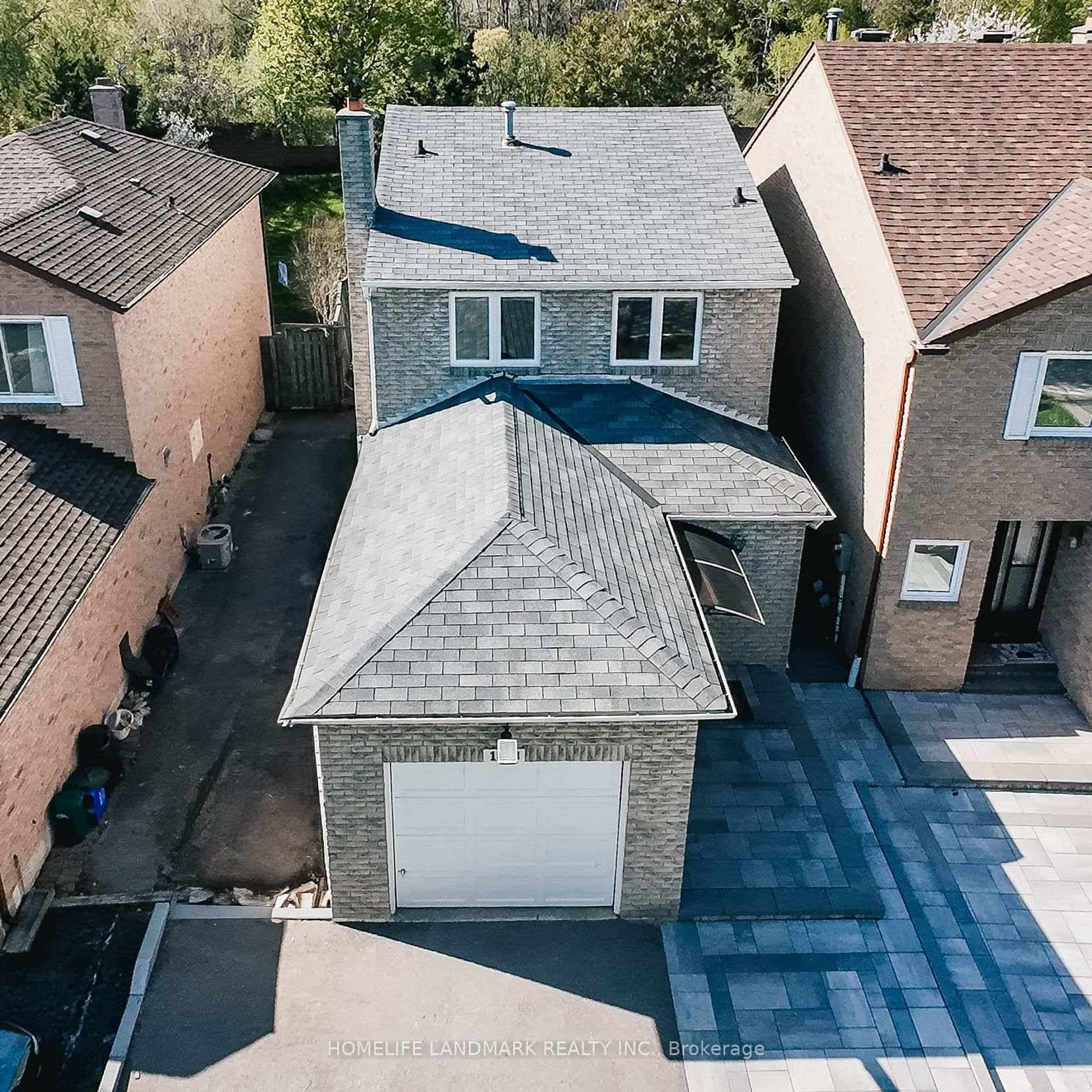 Highly Sought After Sun Drenched Freehold House Tucked In The Heart Of Unionville.