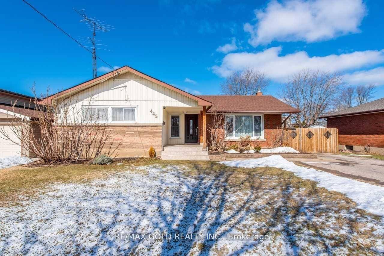 Main Floor Rental Only Includes 4 Bedrooms, Kitchen, Dining Room, Family Room, Backyard Space, Laundry.