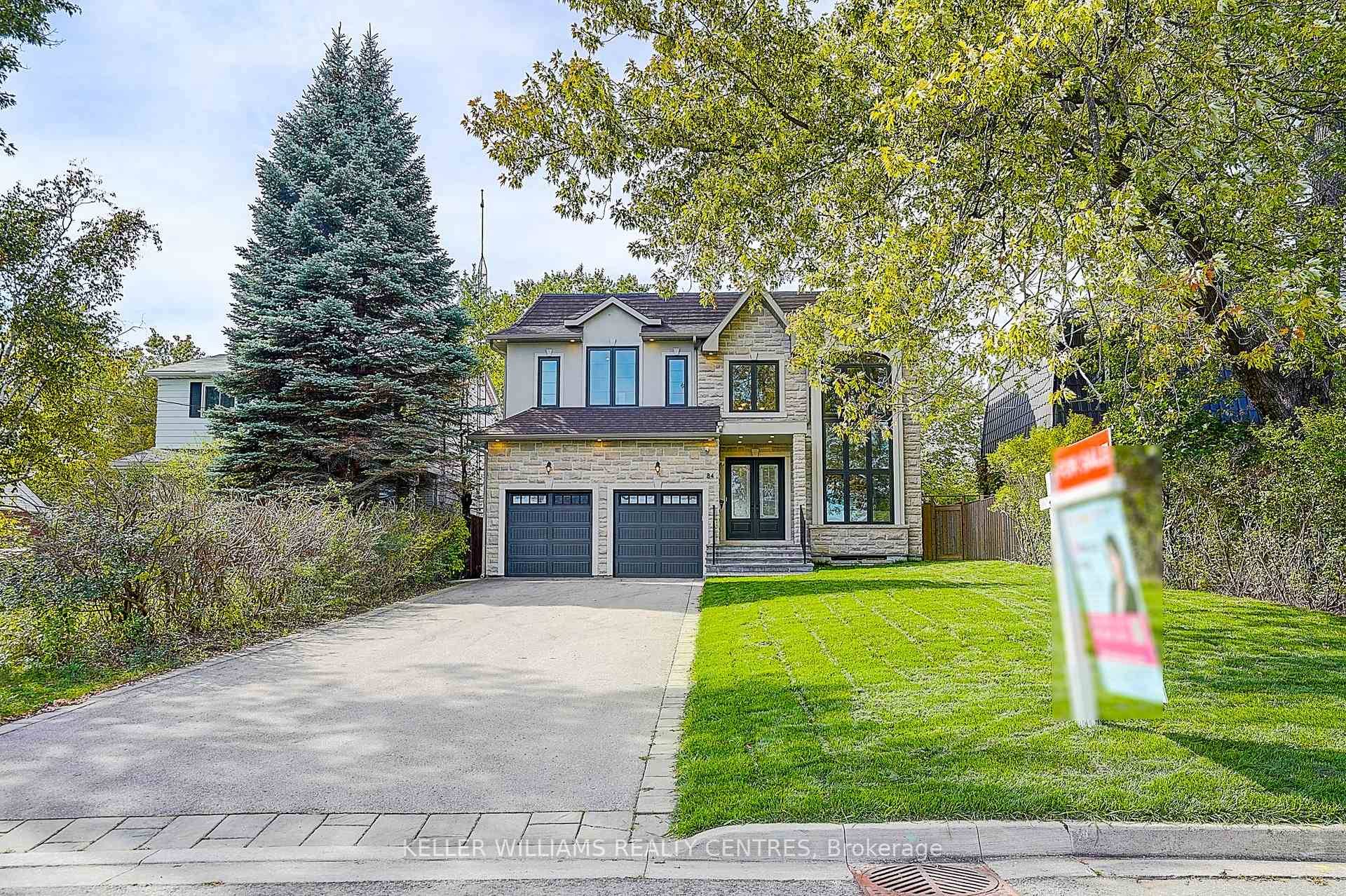 Located in the prime location in Scarborough.