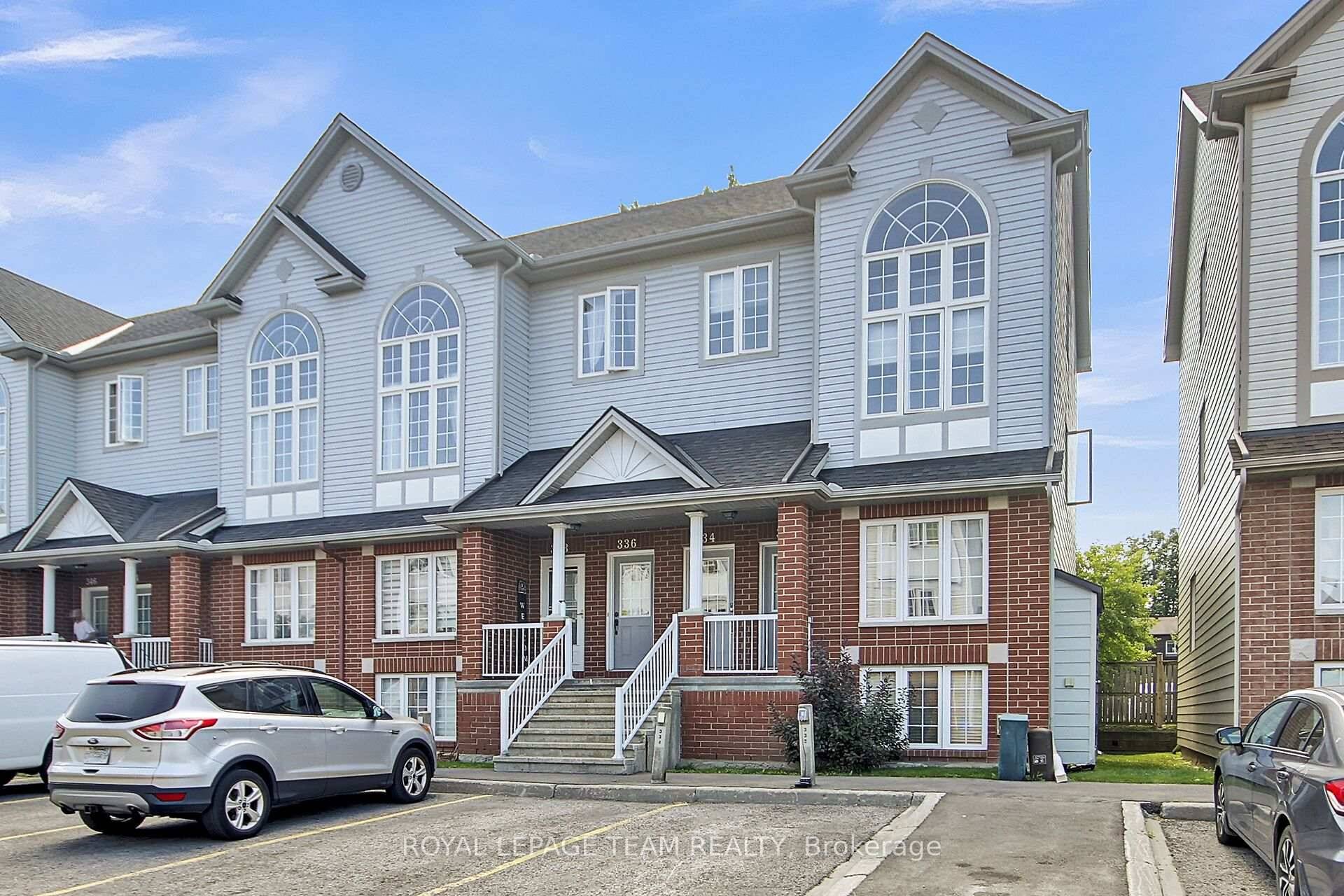Welcome to 334 Wiffen Private Bright, Stylish amp ; Move In Ready !