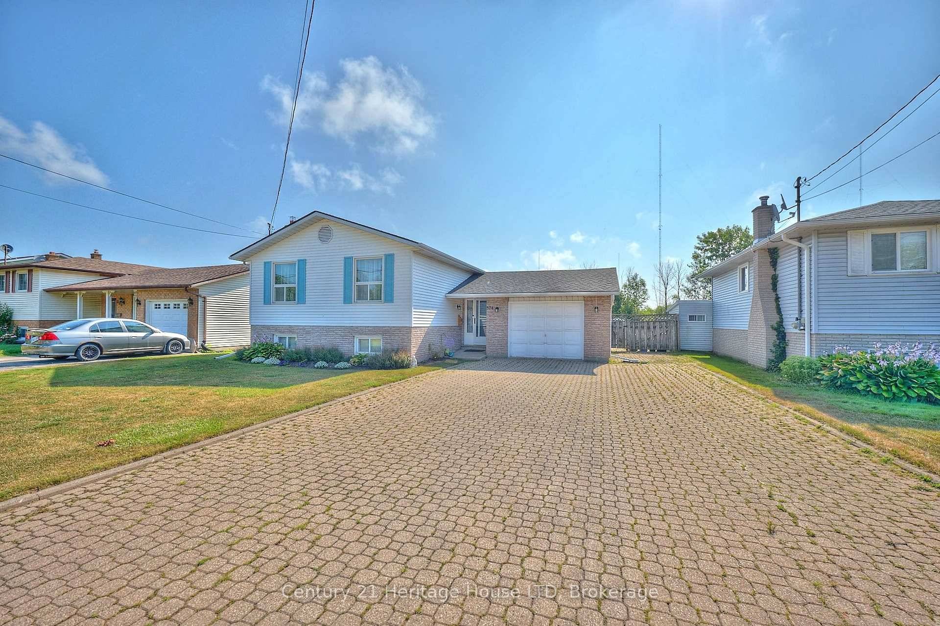 Charming Raised Bungalow in a Family Friendly Neighborhood.