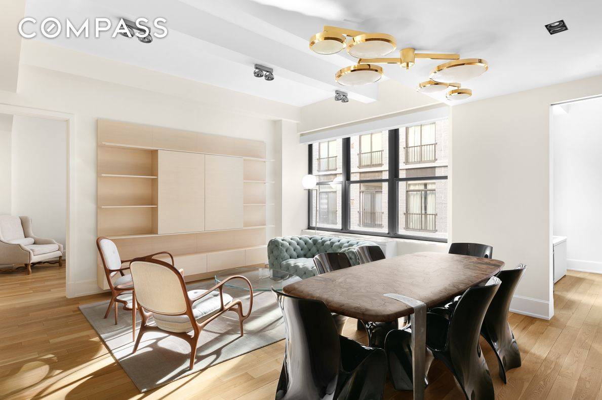 Comprised of two neoclassical buildings built in 1917 and 1930 respectively and converted in 2004, 260 Park Avenue South is one of downtown s most prestigious pre war condominiums.