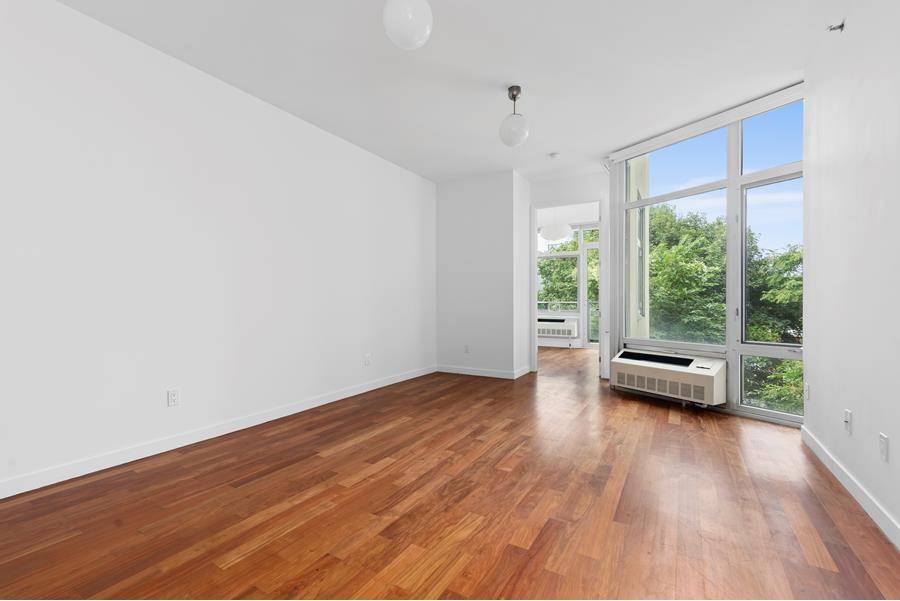 Easy application process, no condo application.