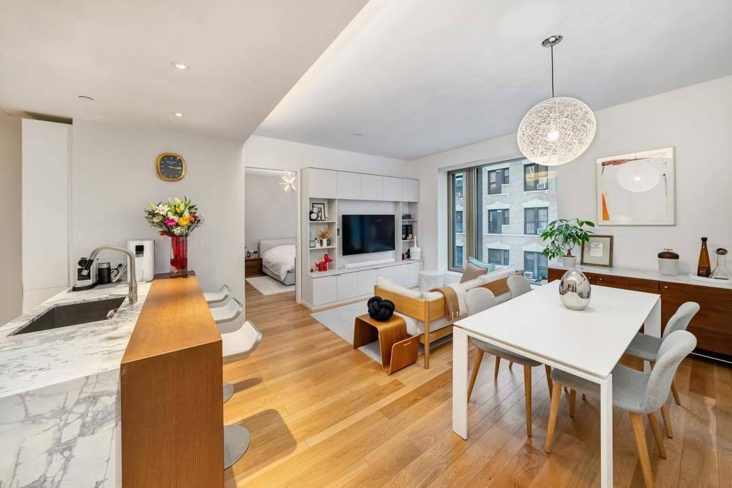 Nestled in the vibrant and trendsetting neighborhood of Nolita, this 2 Bedroom, 2 Bathroom home is a rare opportunity within the boutique 75 Kenmare condominium.