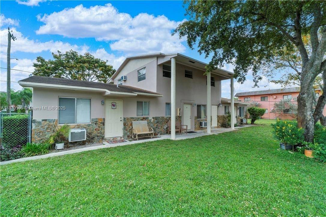 Exceptional investment opportunity in Davie !