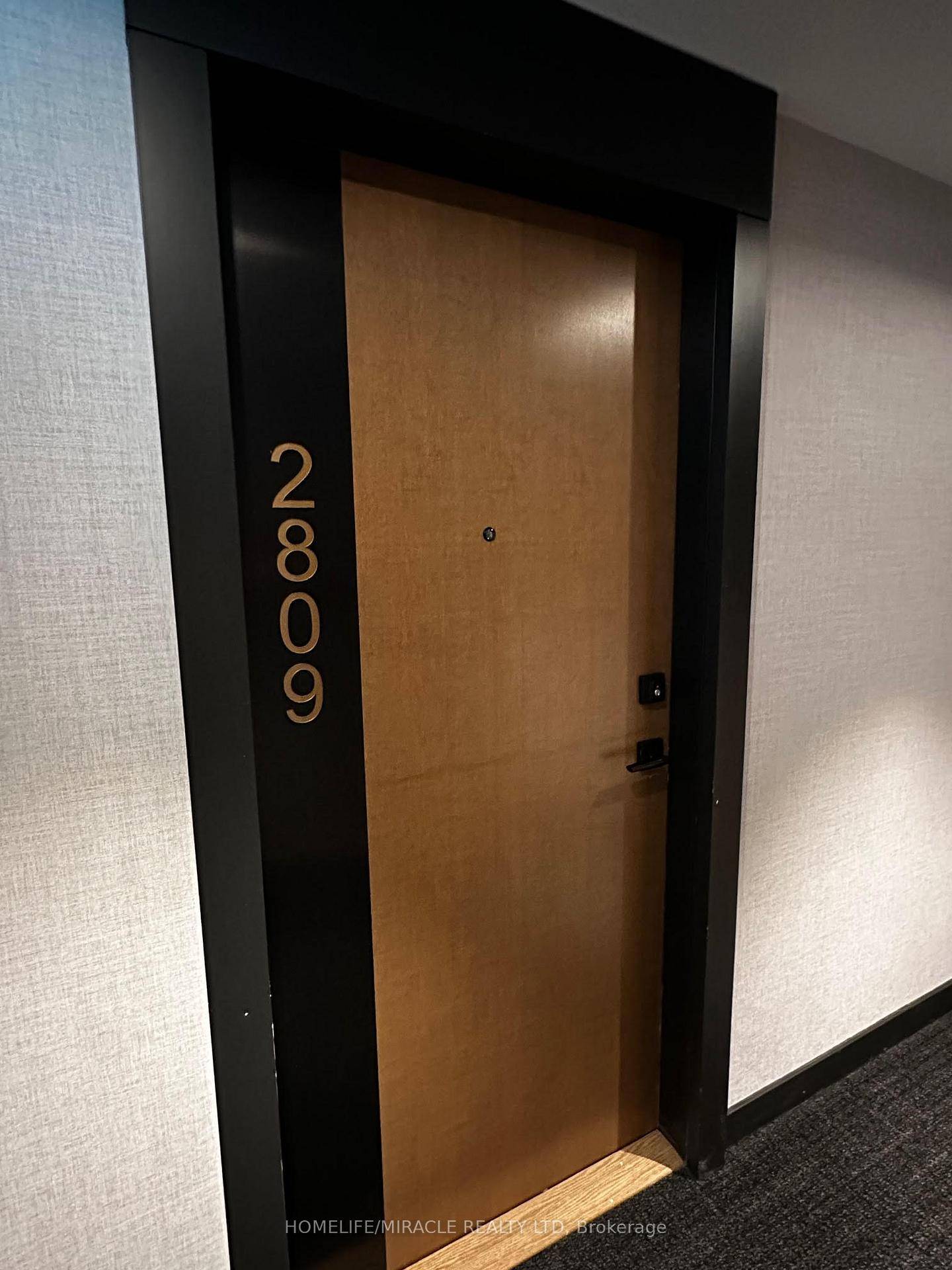 Welcome to the CG Tower an Iconic Landmark in the Vaughan Metropolitan Center VMC !