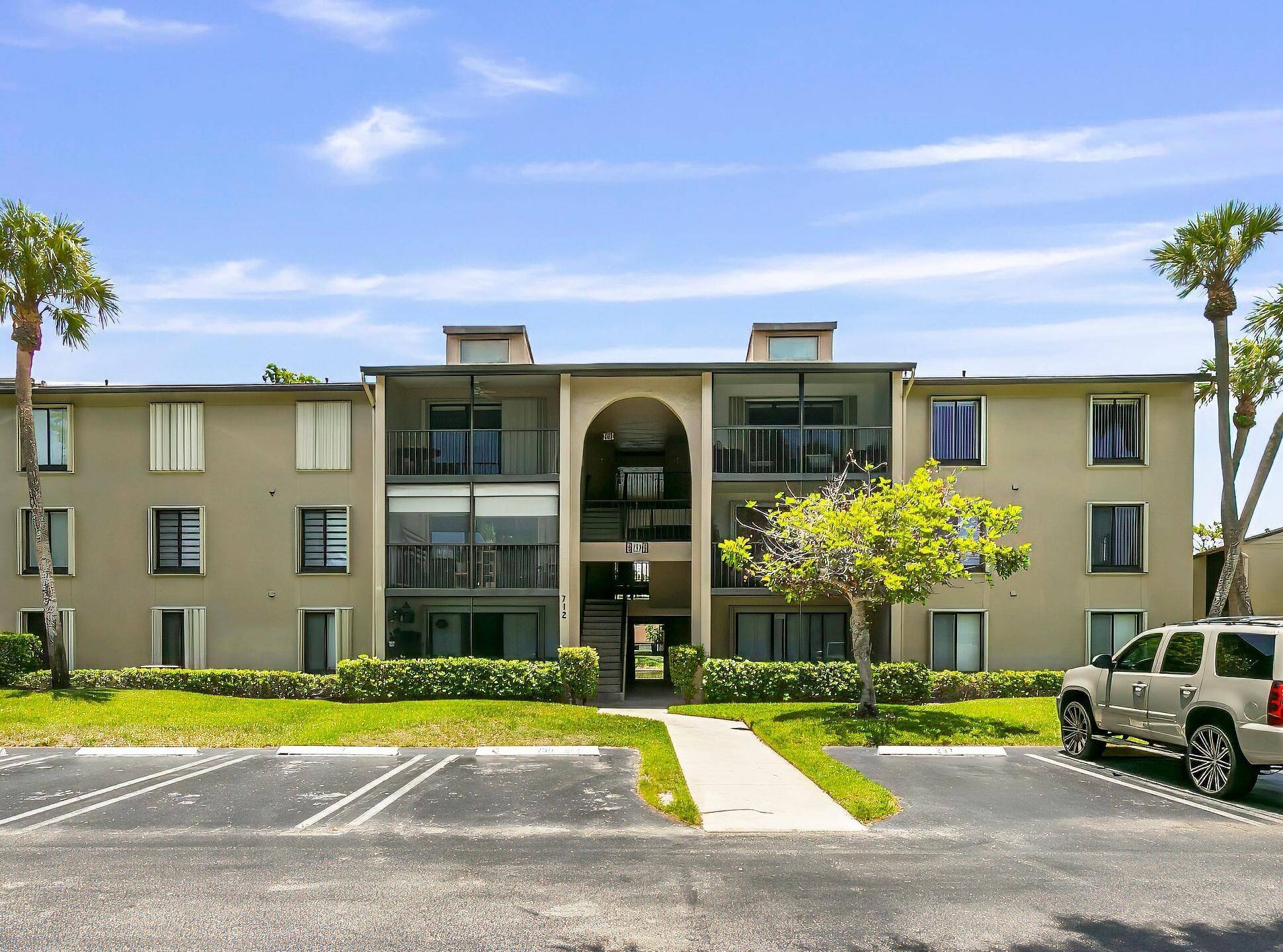 Discover this wonderfully maintained 2BD 2BTH condo in the highly sought after Pine Ridge North III community in Greenacres.