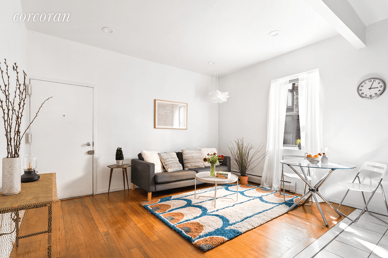 VIRTUAL TOUR LINK BELOW !