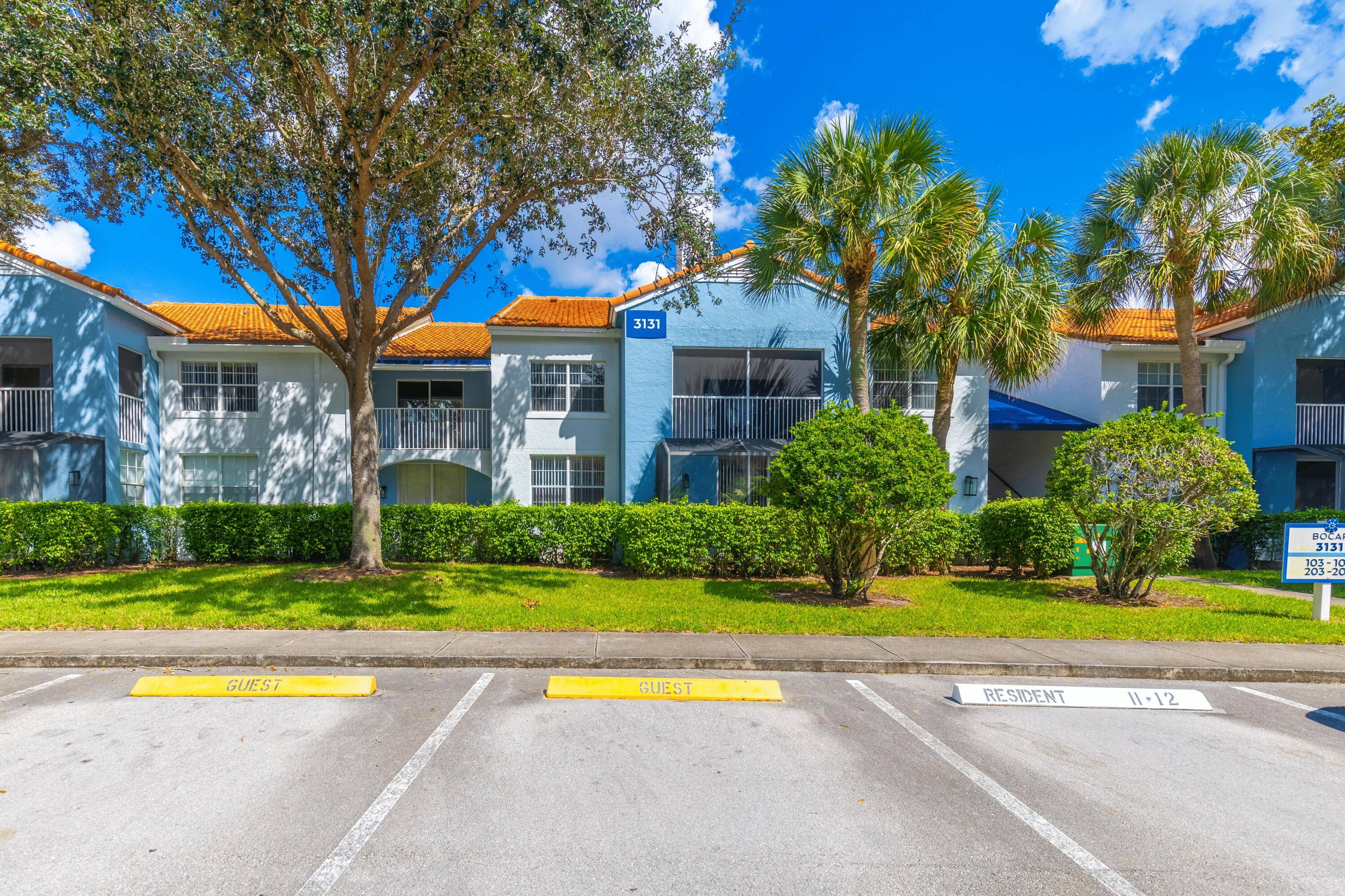 Welcome to this beautiful investor friendly condo in the sought after gated community of Bocar, zoned for A rated schools !