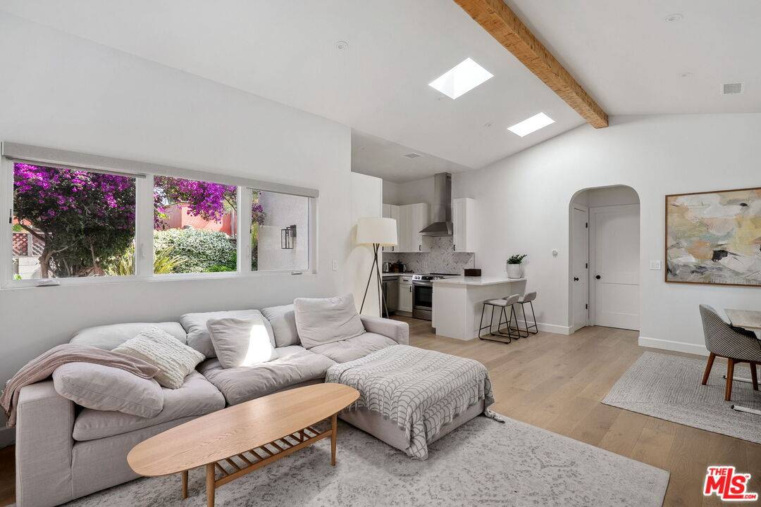 4148   S Chase Ave 1BR Marina Del Rey La