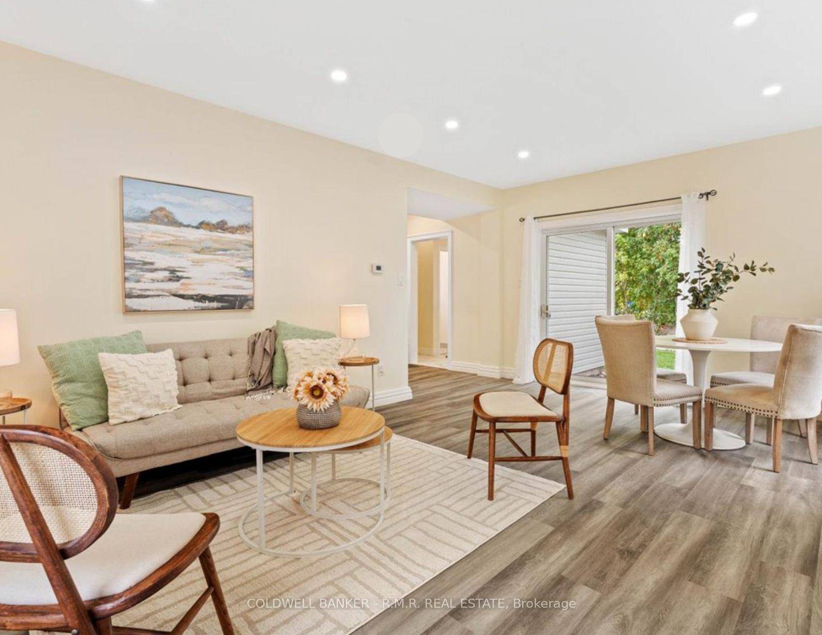 Tucked in the heart of Ontario's scenic Apple Route, home to the well known Big Apple, this newly renovated home invites you to enjoy the simple pleasures of small town ...