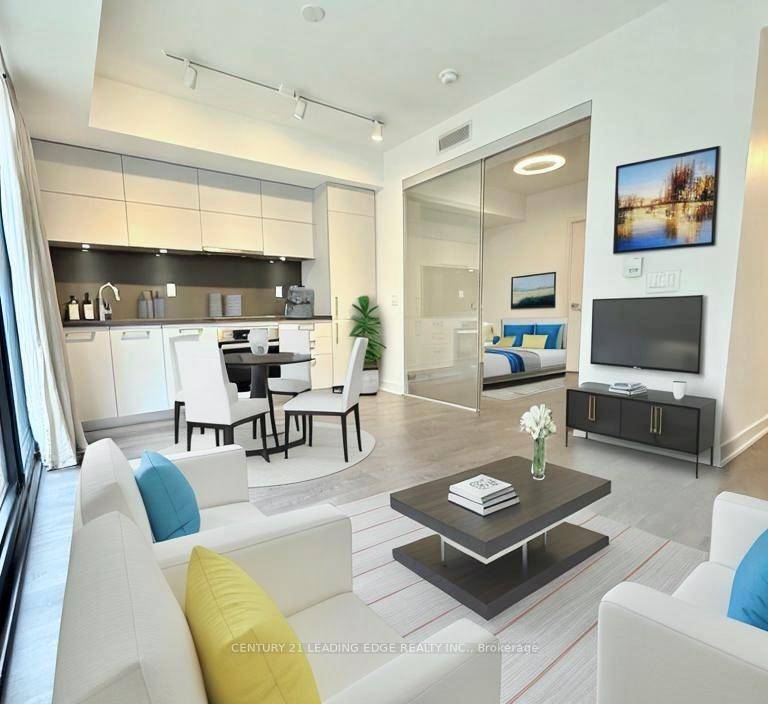 Step into suite 1506 a beautifully designed 1 bed, 1 bath condo offering 455sf of efficient, stylish living in Toronto's most sought after neighbourhood.