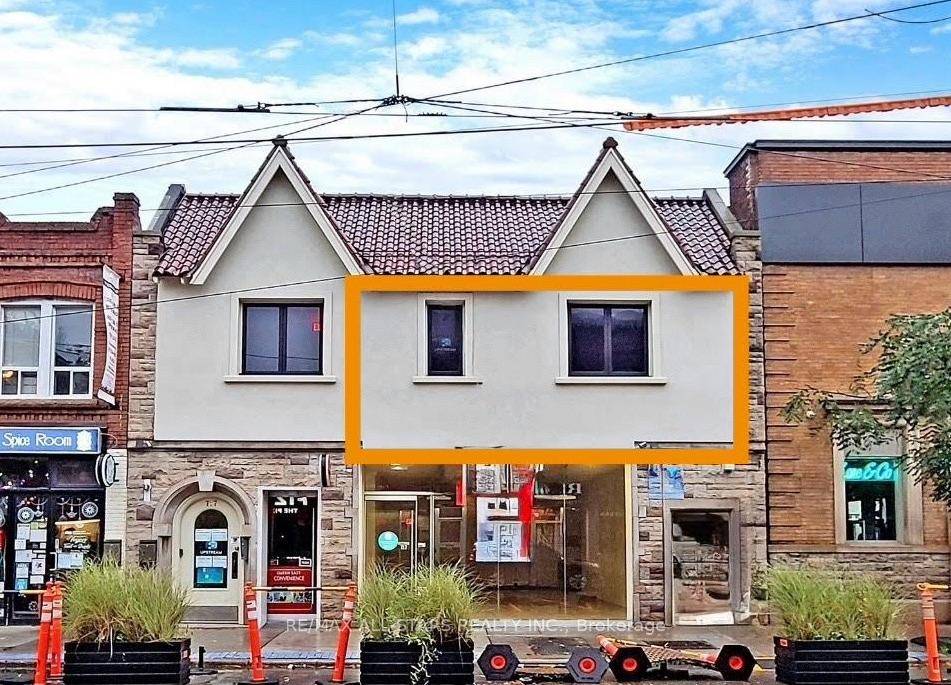 For Lease 717 Queen Street East, Unit 201, TorontoSecond Floor Commercial Space Approx.