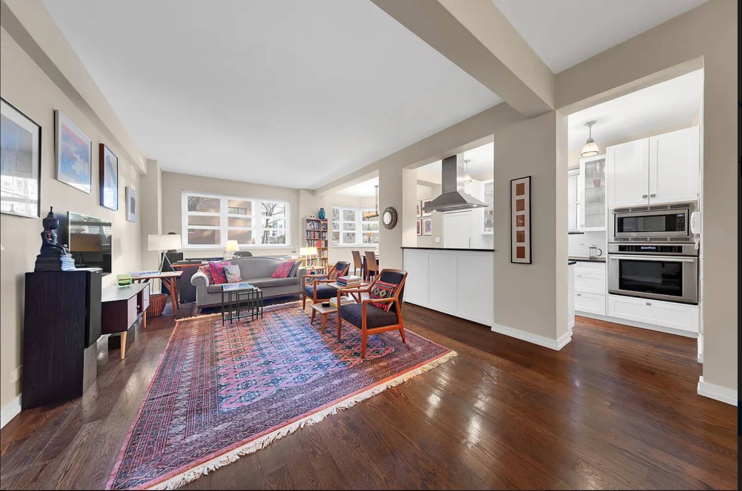 Townhouse Living in Serene Sutton Place The Best of Both Worlds !