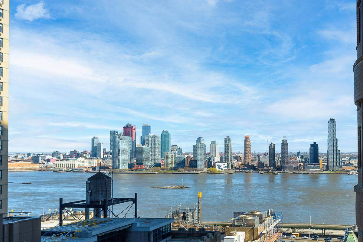 Renovated 1 Br 1 Bath, high floor apartment with city and East River views.
