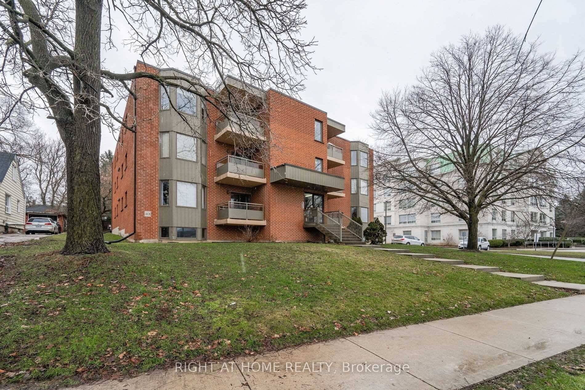 Welcome to 401 Erb Street West Your Perfect Living Space !
