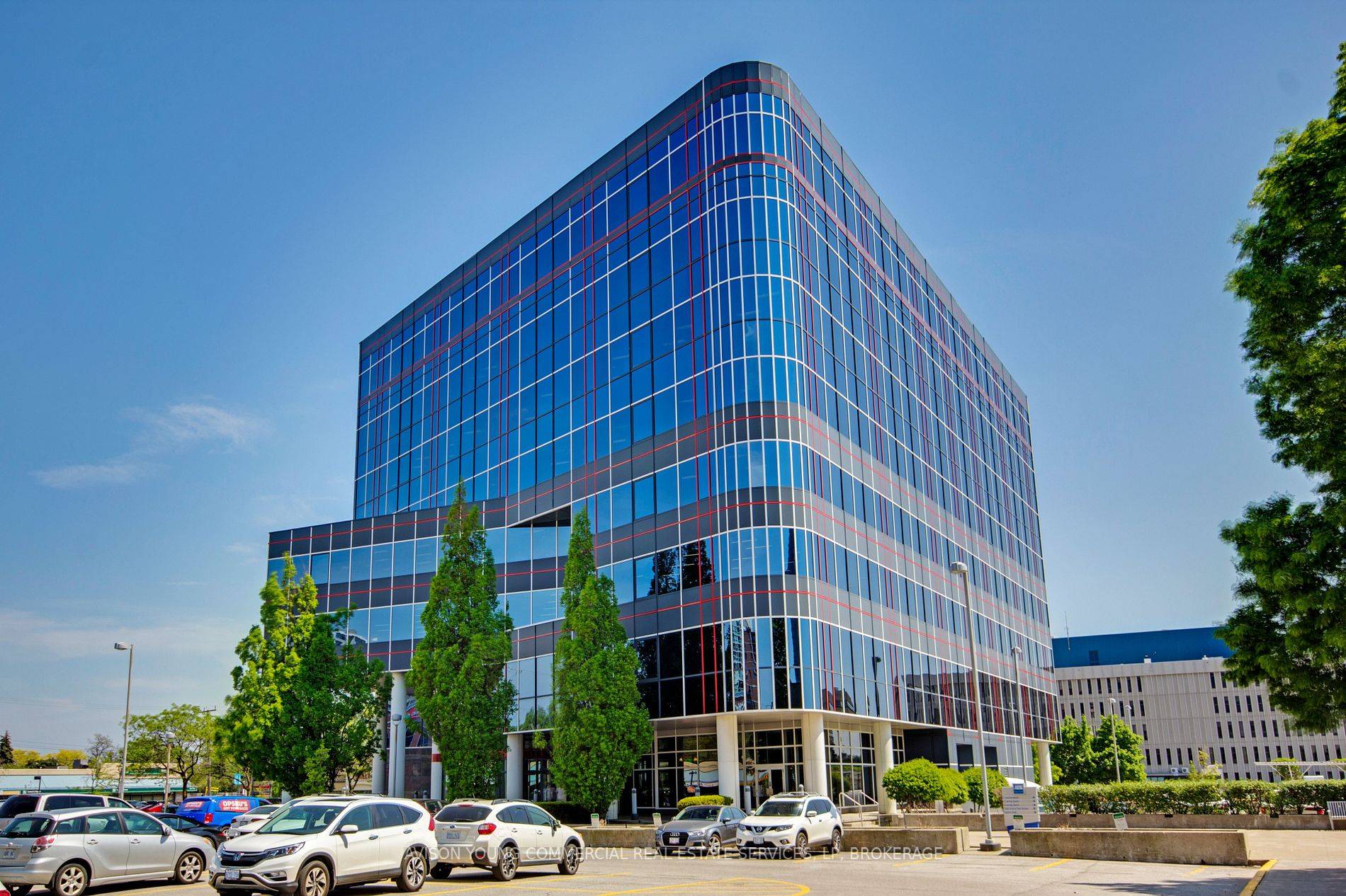 2550 Victoria Park Avenue, Situated At The Corner Of Sheppard Avenue East amp ; Victoria Park Avenue, Provides A Unique Business Environment Surrounded By A Mature, Landscaped Environment.