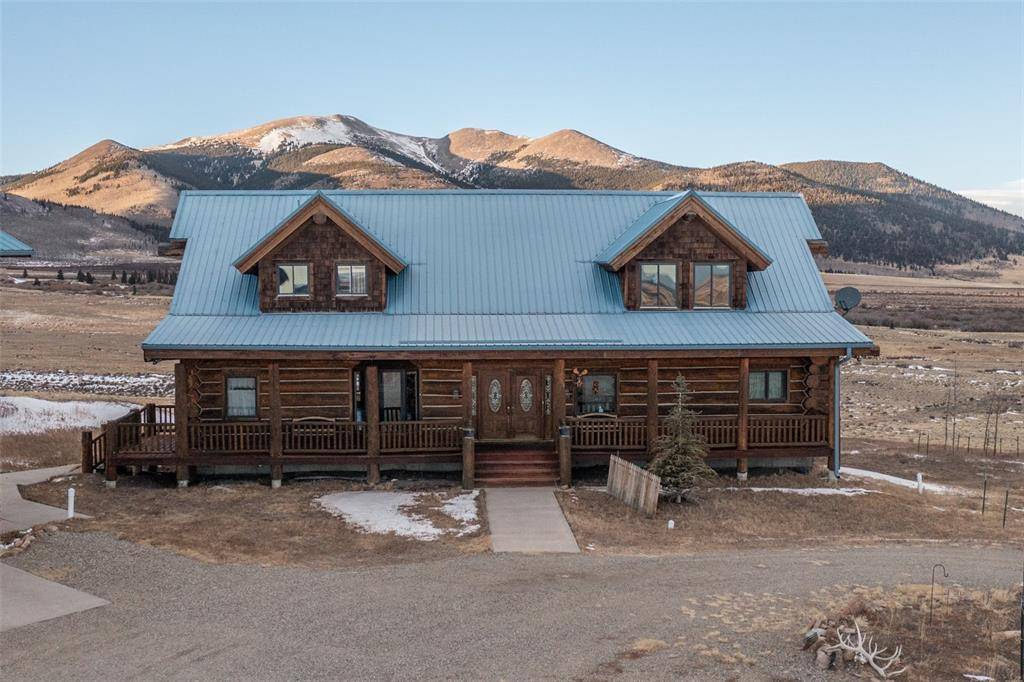 225 ACRE RANCH with AMAZING VIEW !