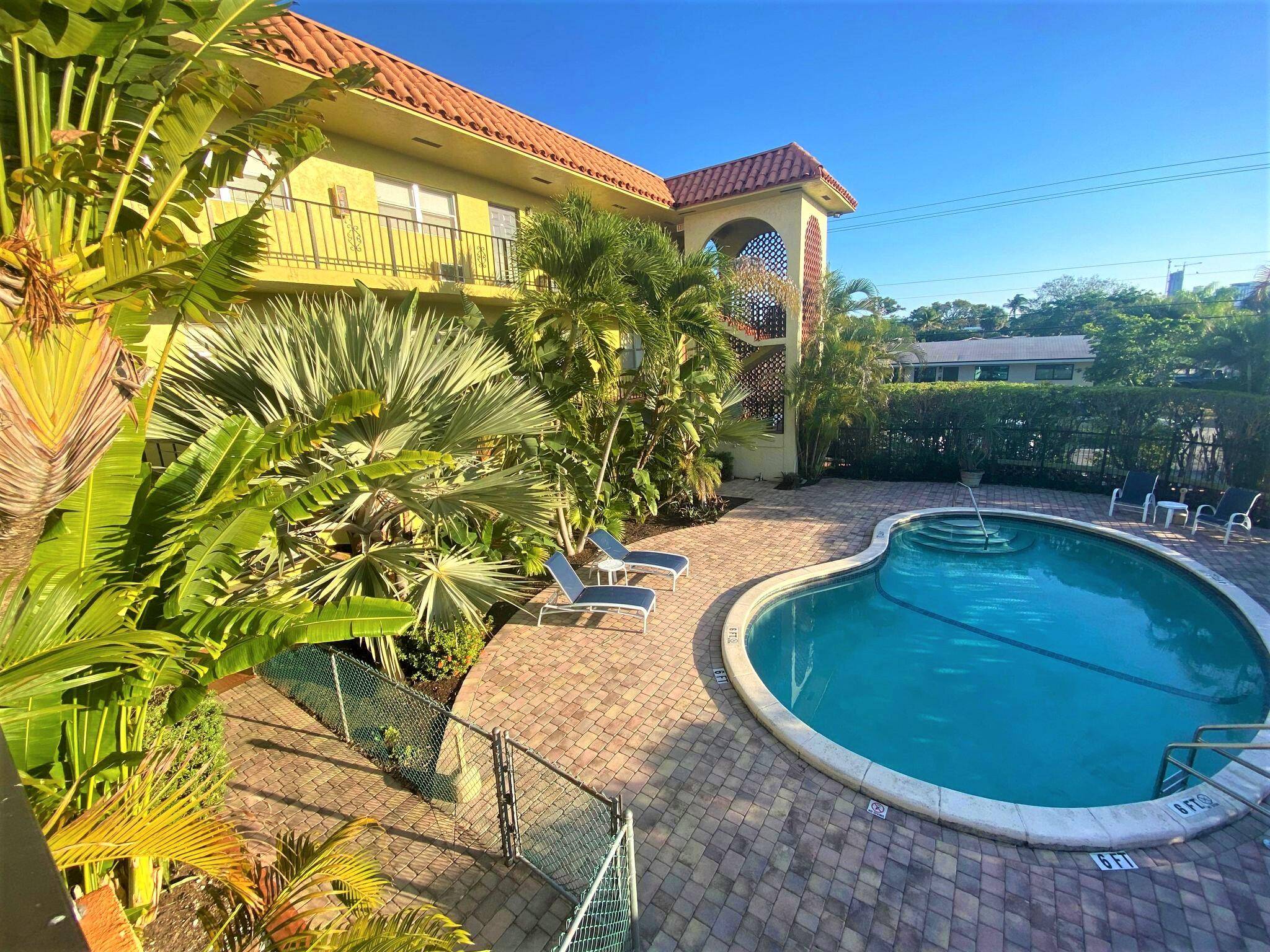 Condo in the Heart of Fort Lauderdale Ideal for Investors !